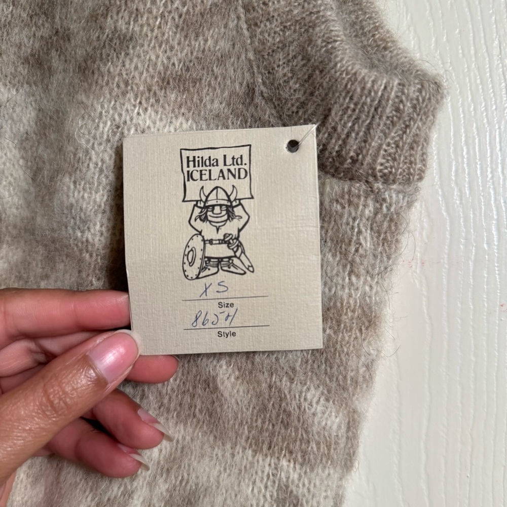 Vintage Hilda 100% Pure Wool Icelandic Button Front Sweater Vest Ladies Size XS - Picture 5 of 12